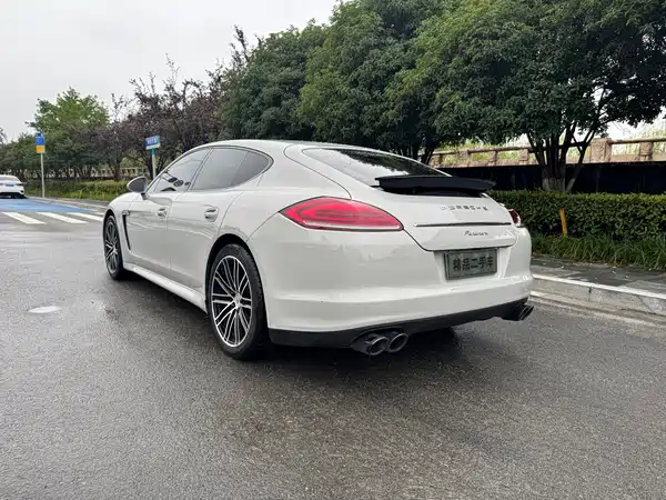 Porsche Panamera 2010