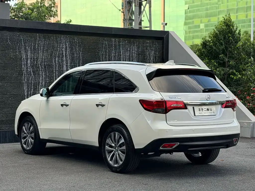 Acura MDX 2016 — фото 10