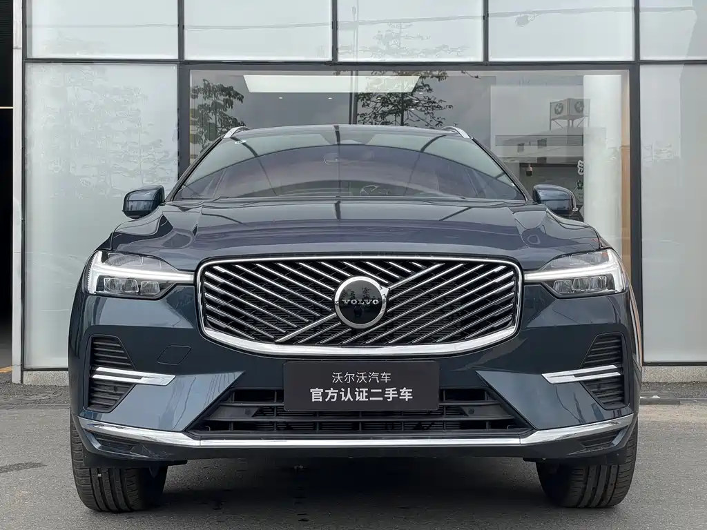 Volvo XC60 2026 — фото 4