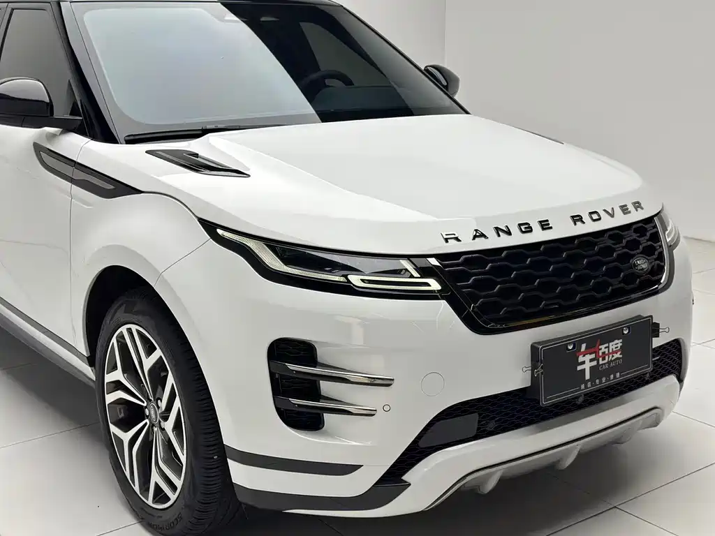 Land Rover Range Rover Evoque 2023 — фото 16