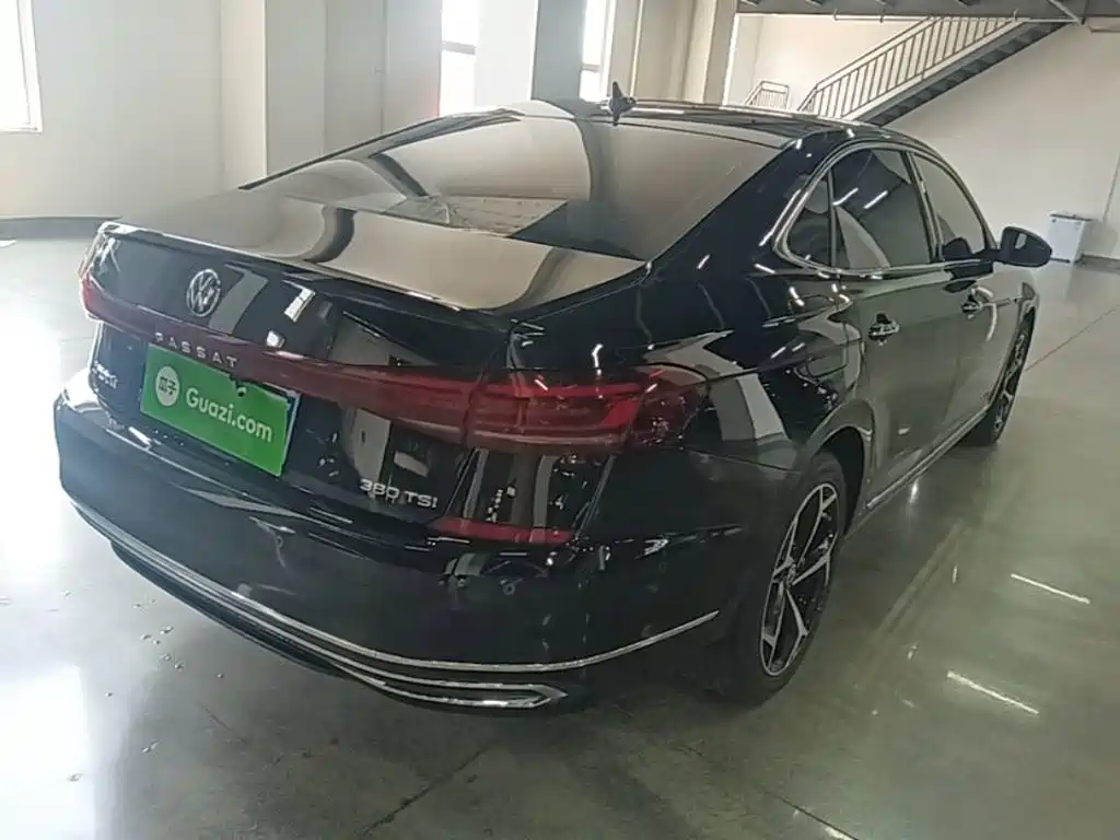 Volkswagen Passat 2024