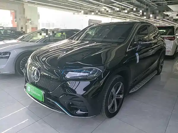 Mercedes-Benz EQE SUV 2024
