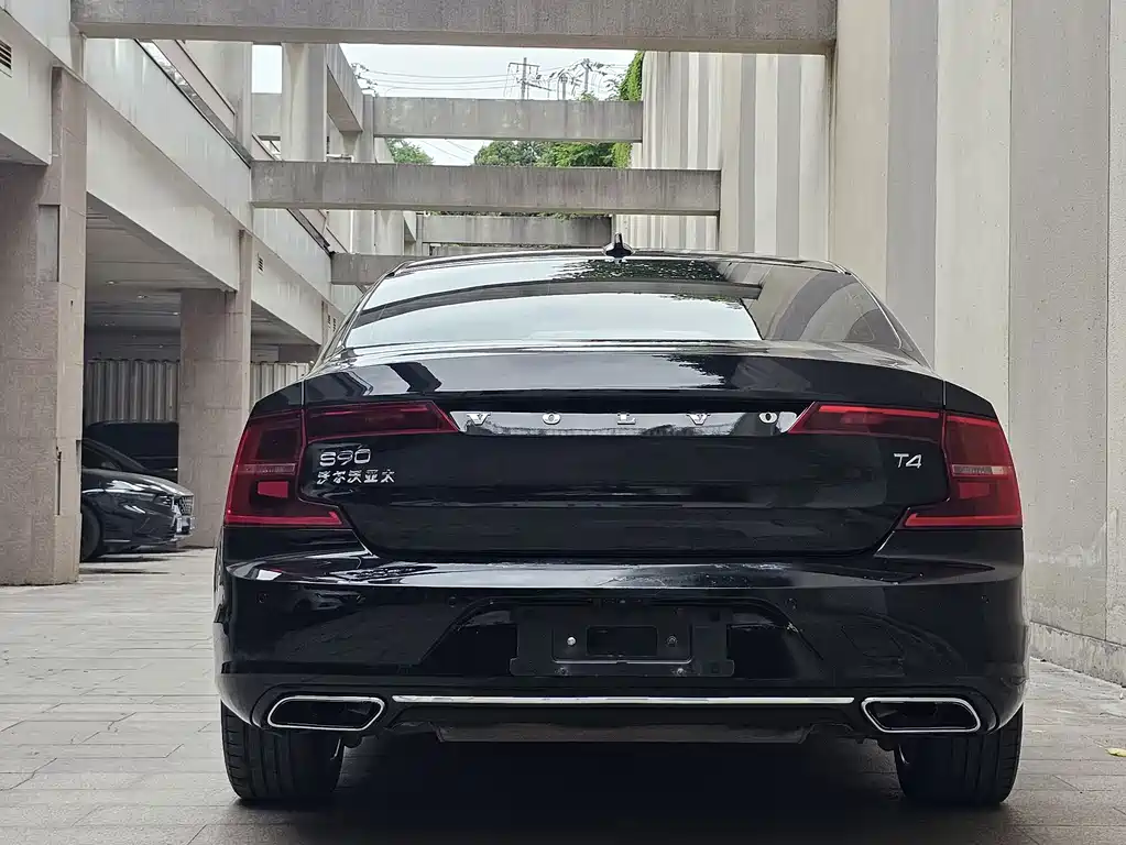 Volvo S90 2017 — фото 4