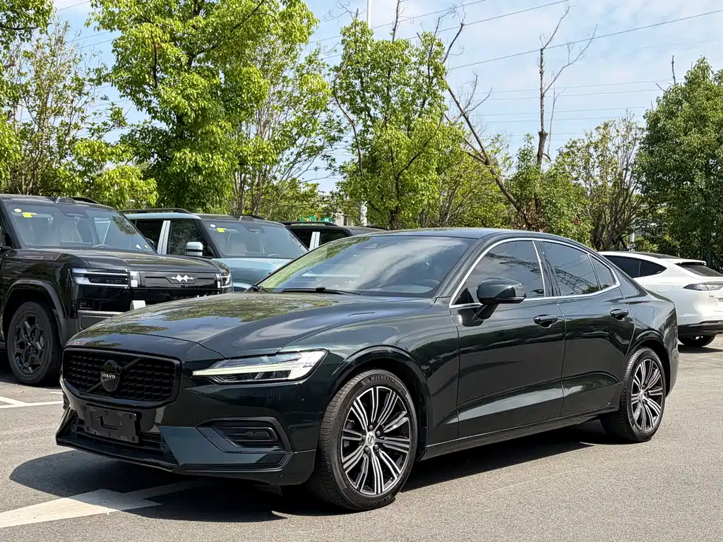 Volvo S60 2020