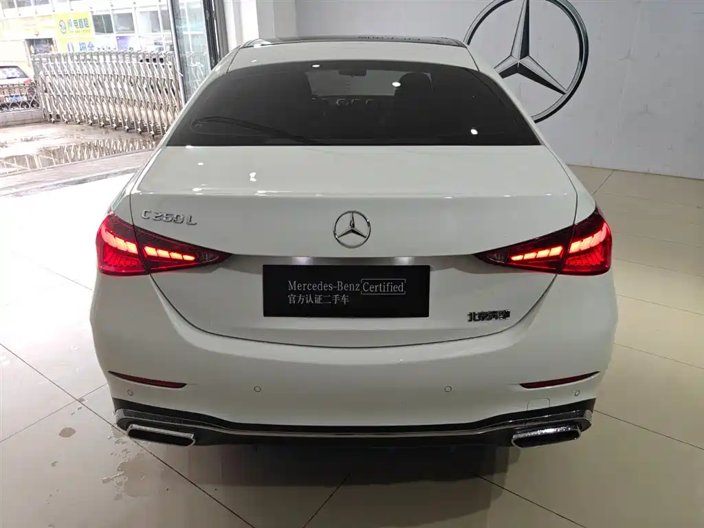 Mercedes-Benz C-Class 2023 — фото 13