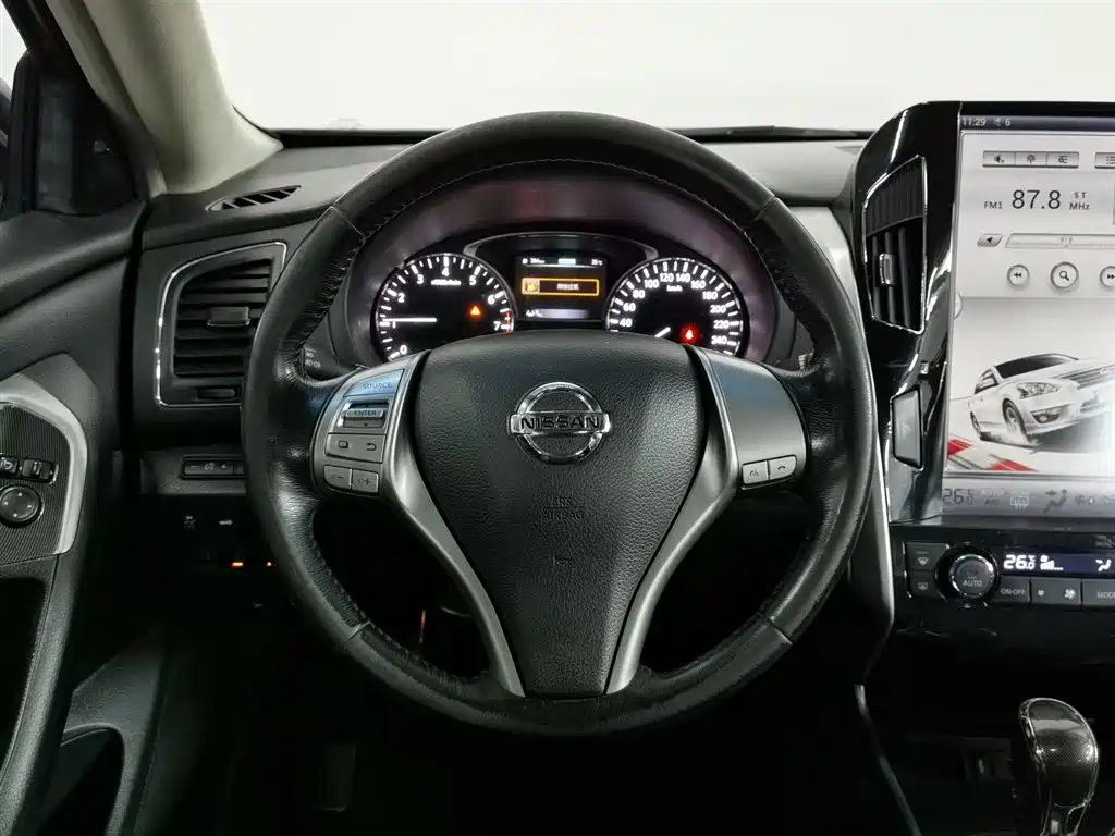 Nissan Teana 2016 — фото 11