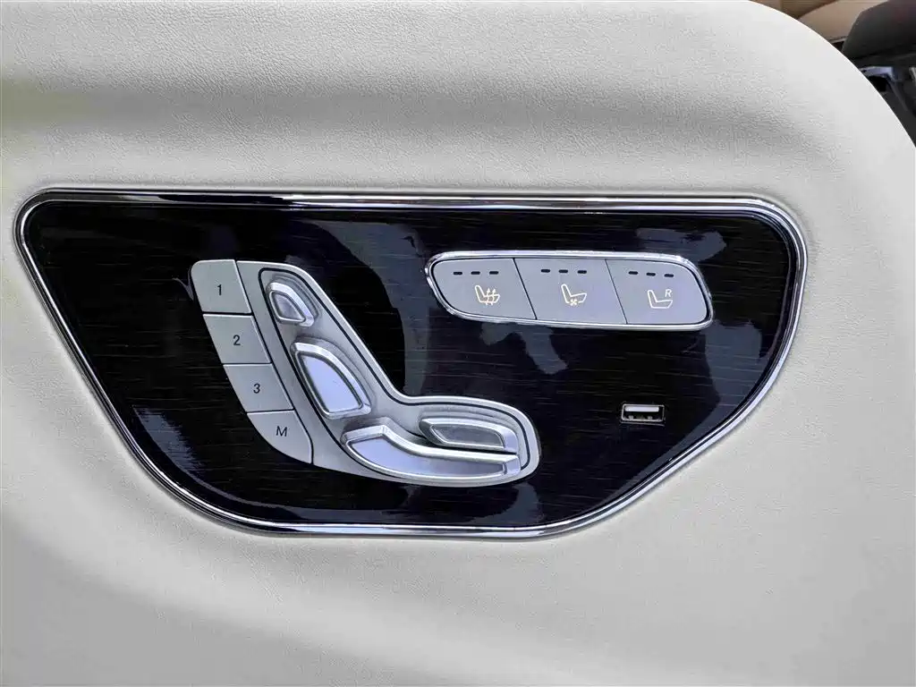 Mercedes-Benz Vito 2021 — фото 17