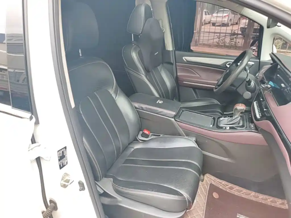 GAC Motor Trumpchi M6 2023 — фото 25