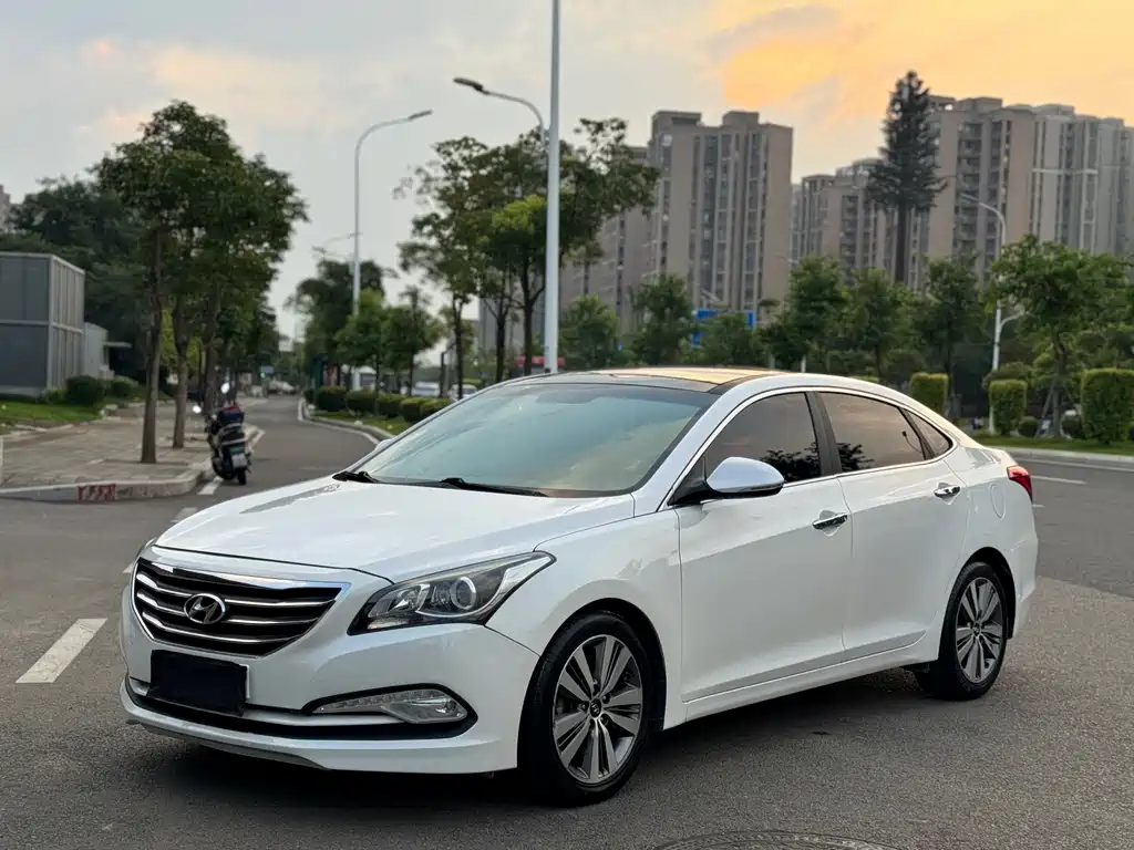 Hyundai Mistra 2015