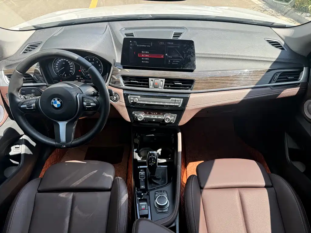 BMW X1 2022 — фото 13