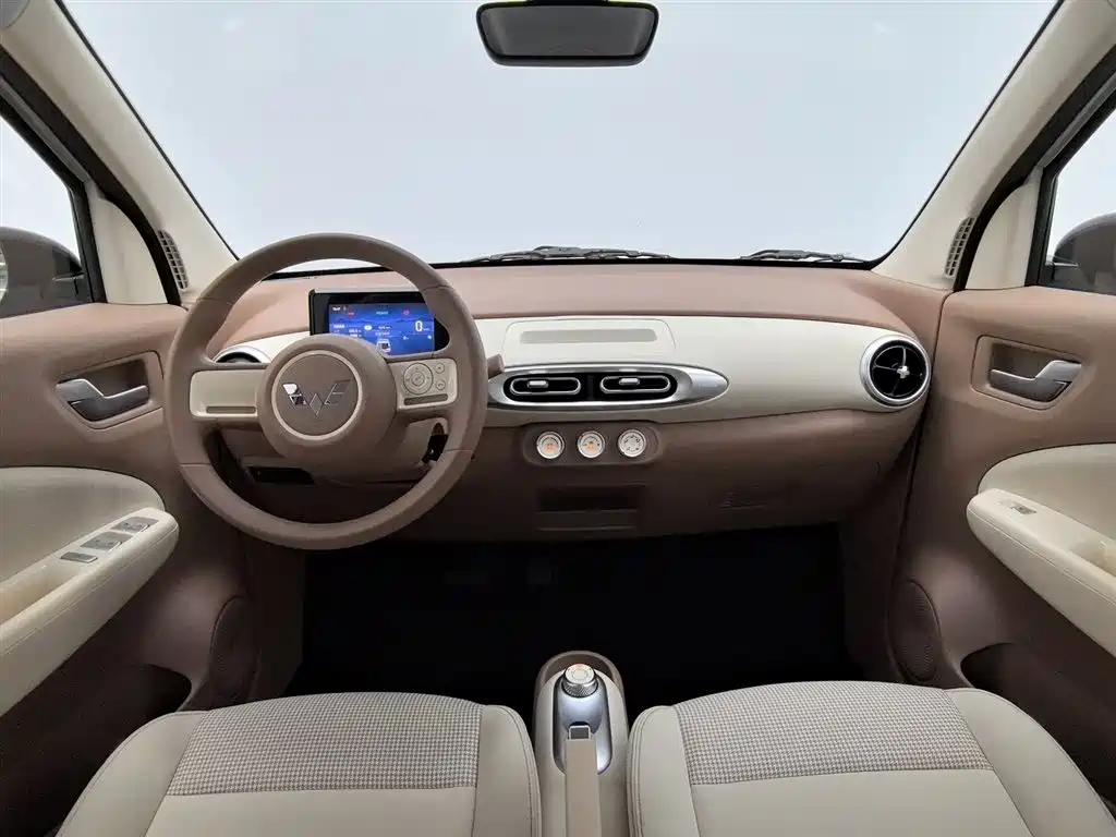 Wuling MINIEV 2025
