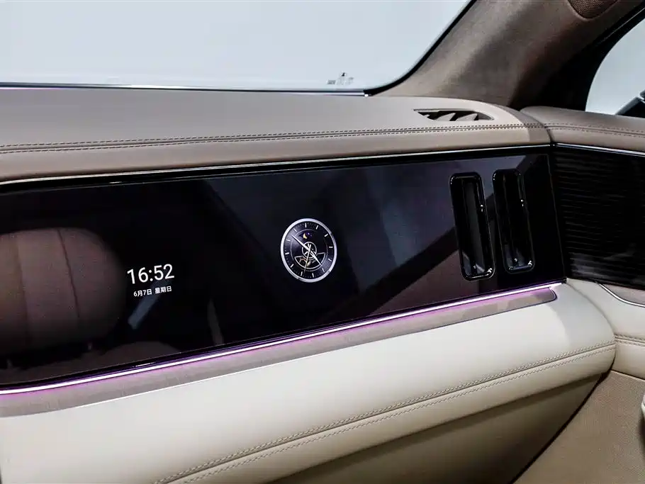 Denza N8L 2025