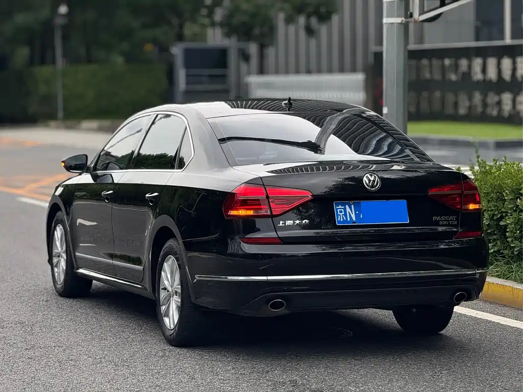 Volkswagen Passat 2016