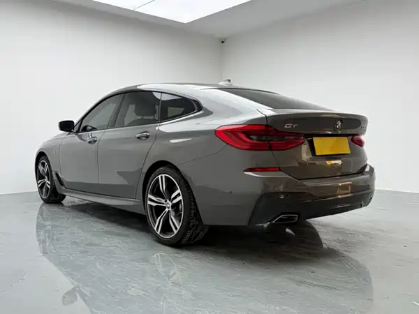 BMW 6 Series GT 2021