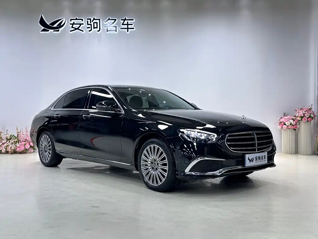 Mercedes-Benz E-Class 2023 — фото 3