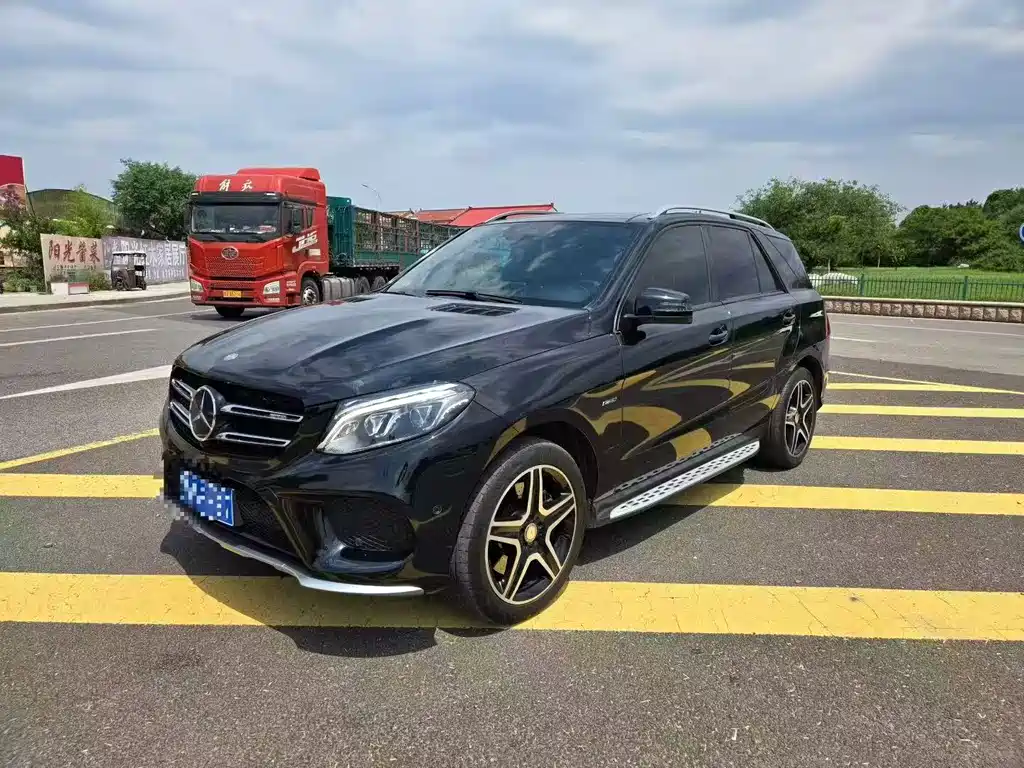 Mercedes-Benz GLE 2017
