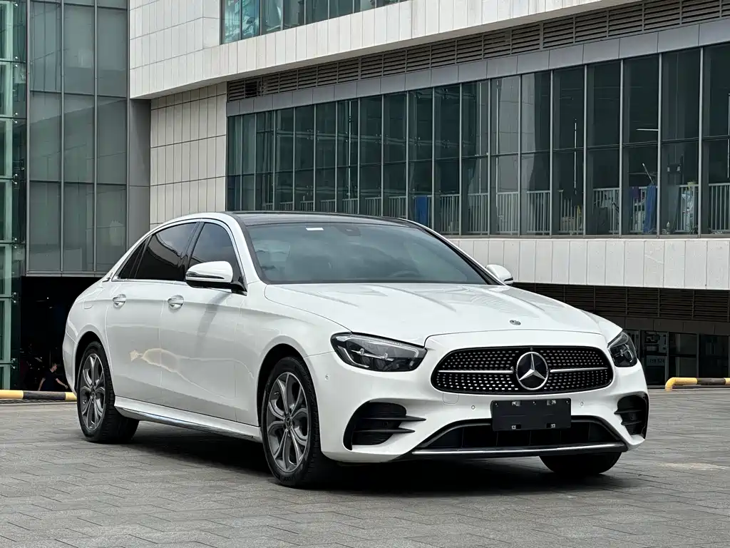 Mercedes-Benz E-Class 2021