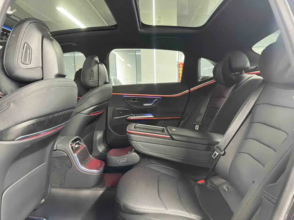 Mercedes-Benz E-Class New Energy 2025 — фото 21