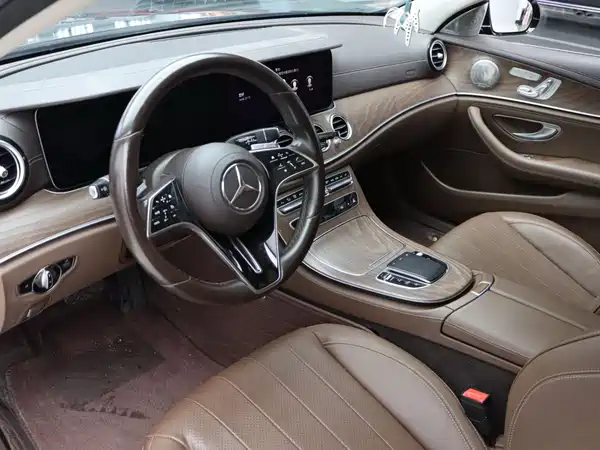 Mercedes-Benz E-Class 2021