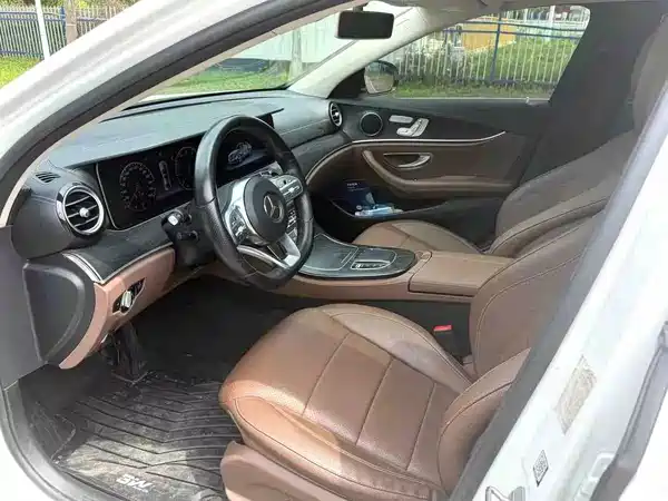 Mercedes-Benz E-Class 2019