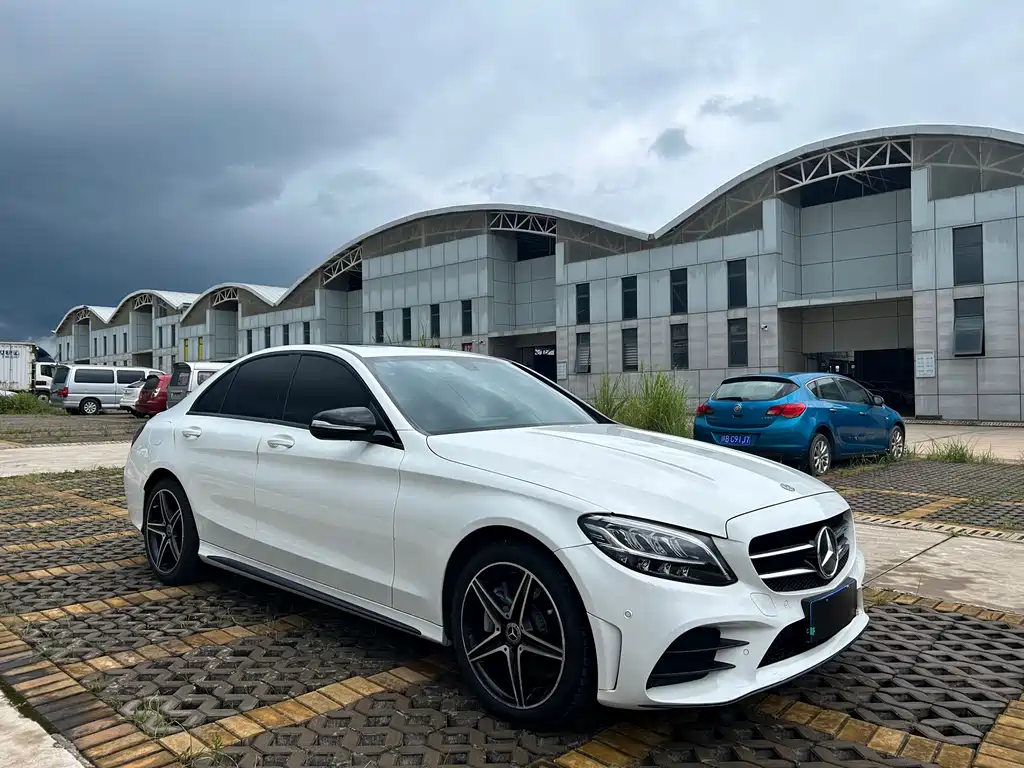 Mercedes-Benz C-Class 2020 — фото 3