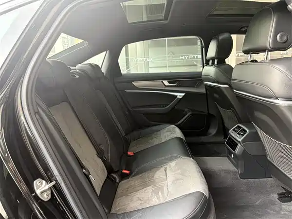 Audi A6L New Energy 2020