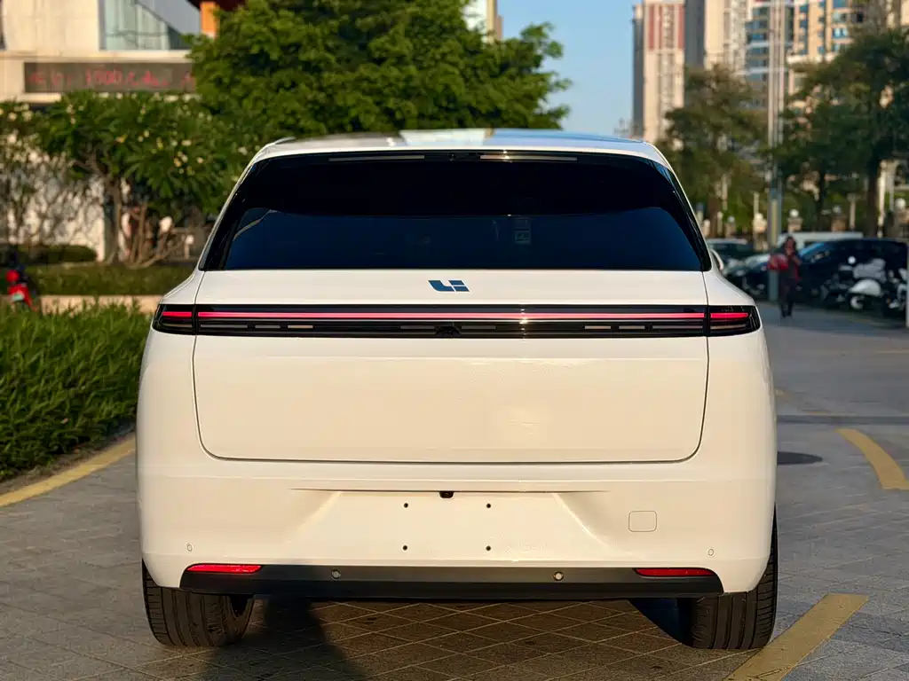 Li Auto Li L7 2023