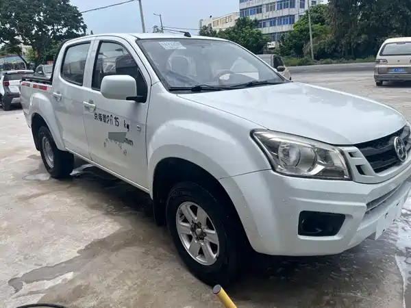 Isuzu RE-MAX Ruimai 2016
