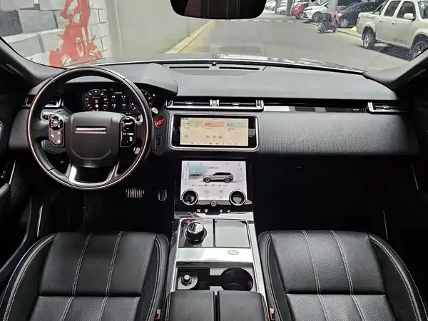 Land Rover Range Rover Velar 2018