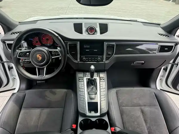 Porsche Macan 2018
