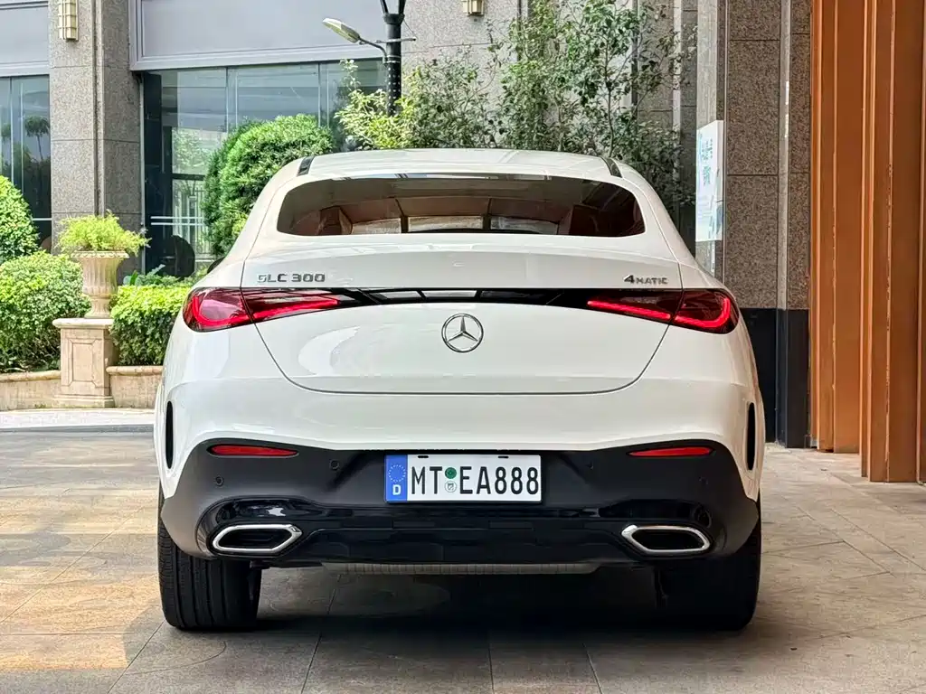 Mercedes-Benz GLC Coupe 2025 — фото 8