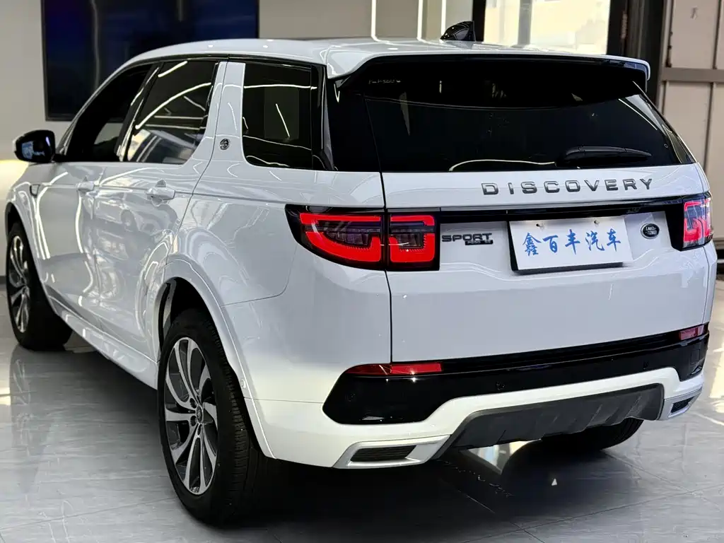 Land Rover Discovery Sport 2021 — фото 10