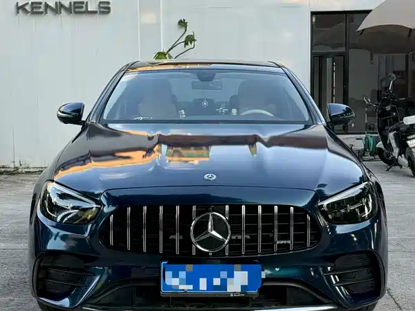 Mercedes-Benz E-Class 2021