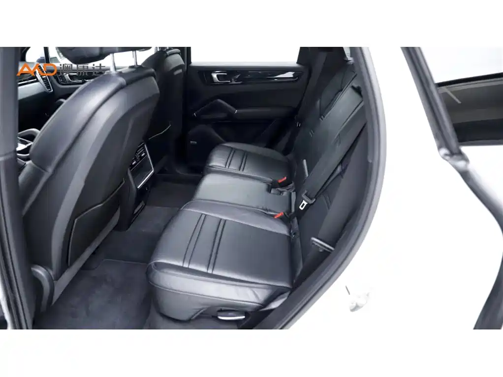 Porsche Cayenne 2020