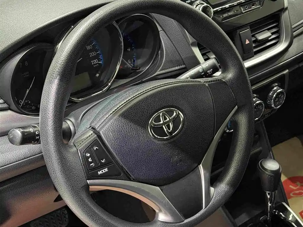 Toyota Vios FS 2017 — фото 12