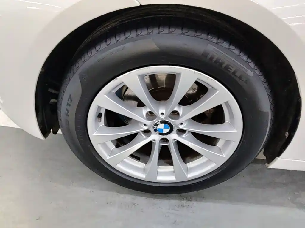 BMW 3 Series GT 2015 — фото 23