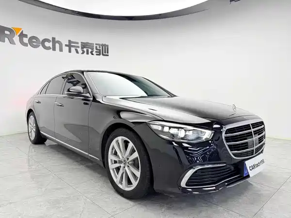 Mercedes-Benz S-Class 2023