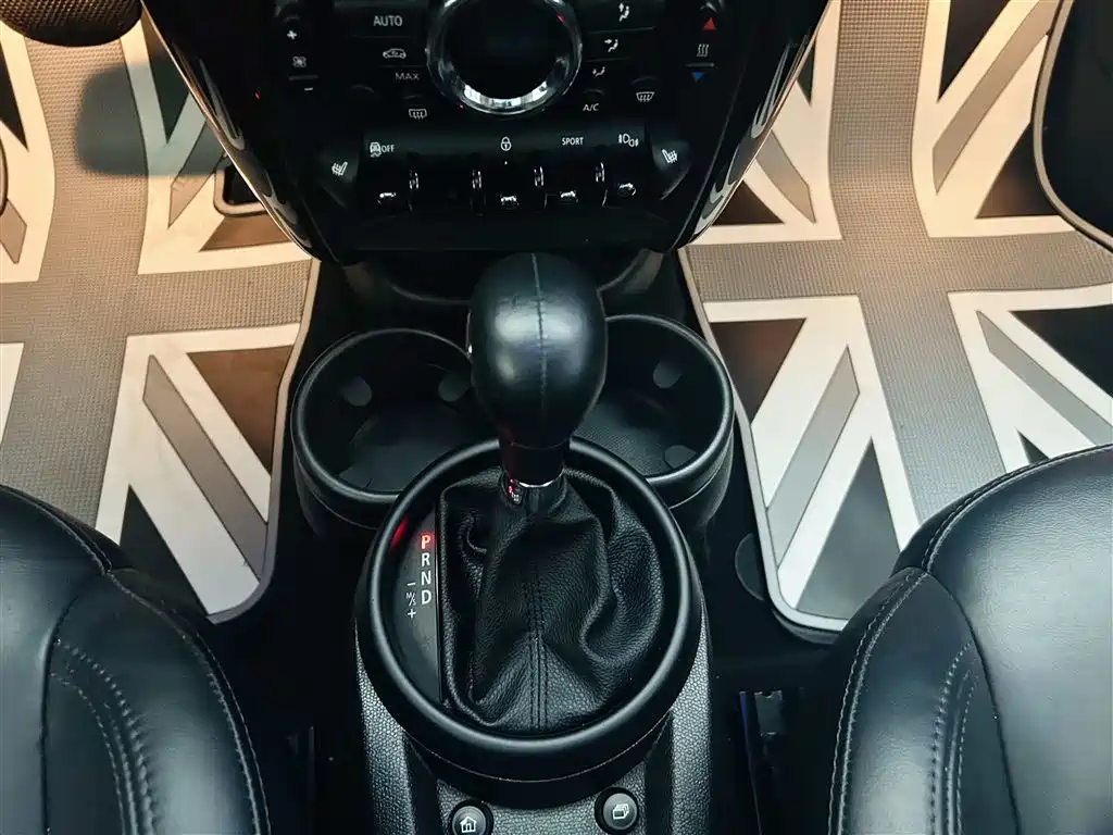 MINI Paceman 2015 — фото 17