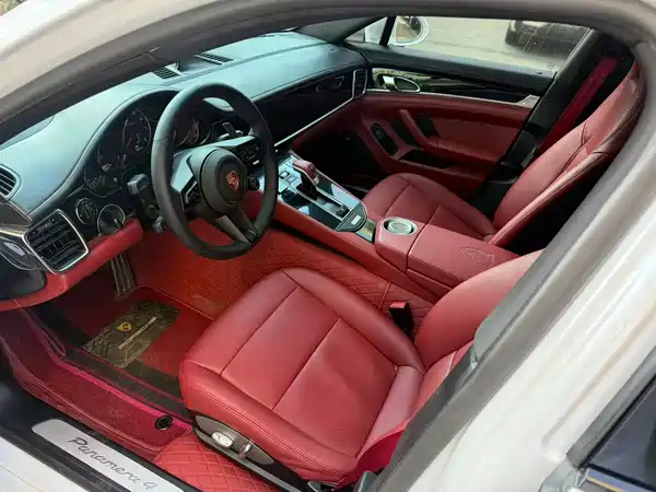 Porsche Panamera 2013