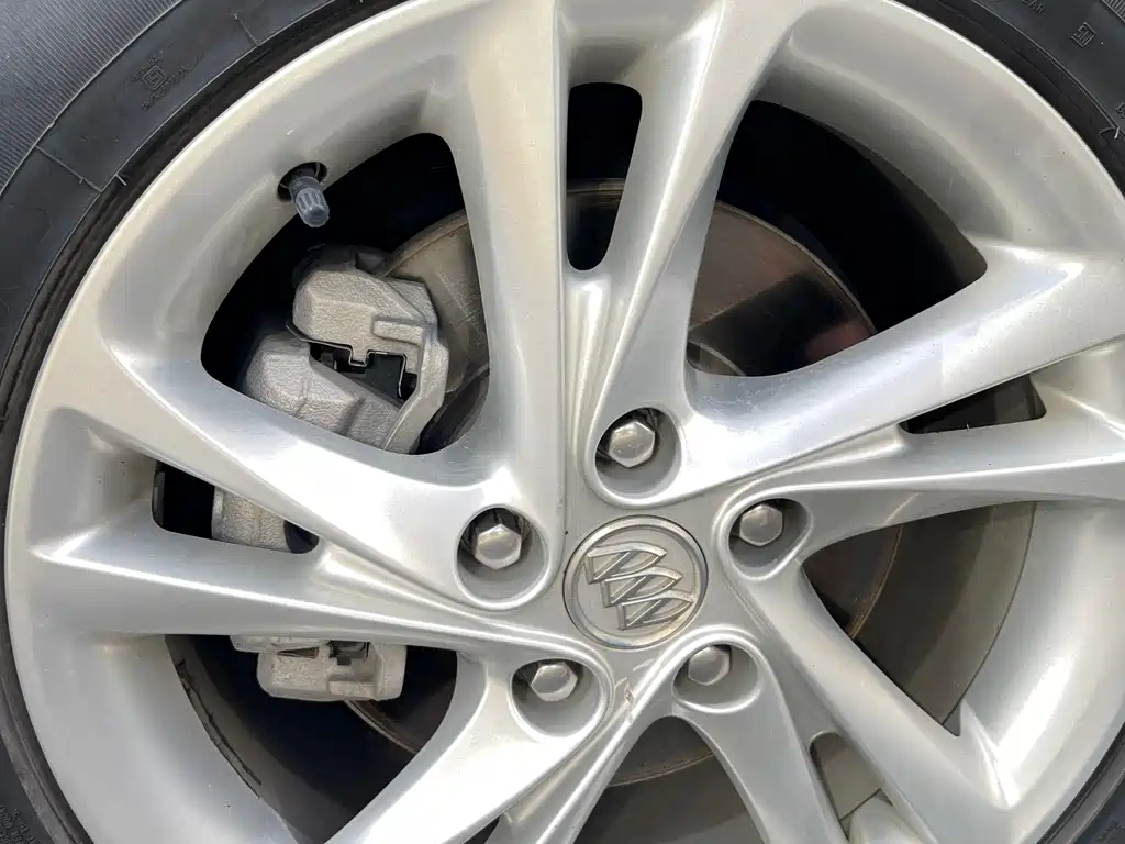 Buick Regal 2020 — фото 14