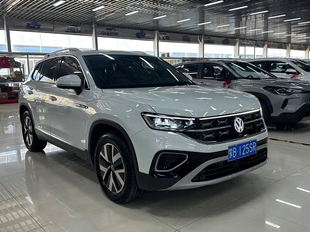 Volkswagen Tayron 2023