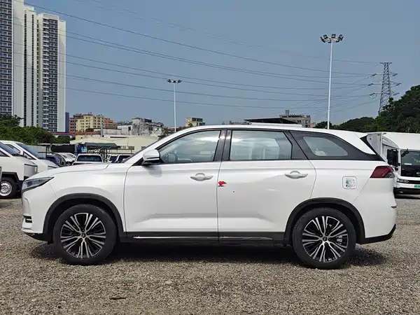 Changan Auchan X7 2020