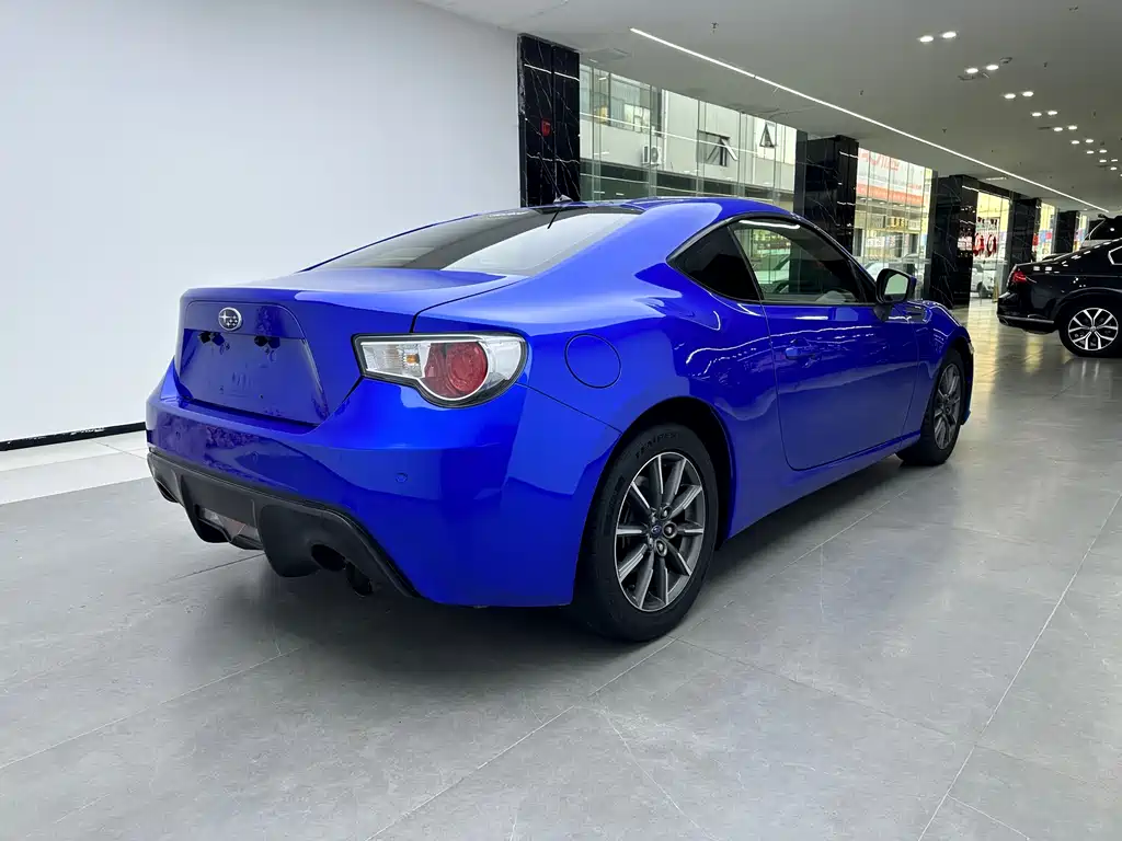 Subaru BRZ 2015 — фото 3