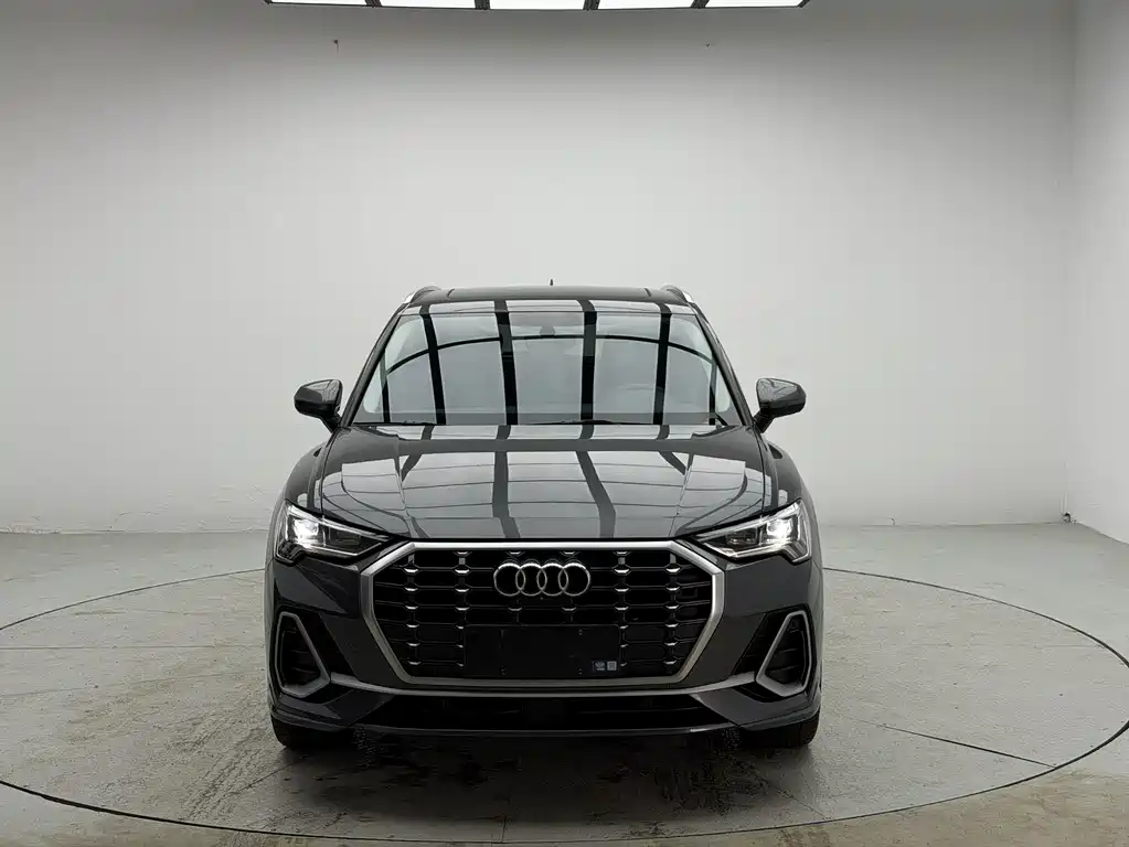 Audi Q3 2023