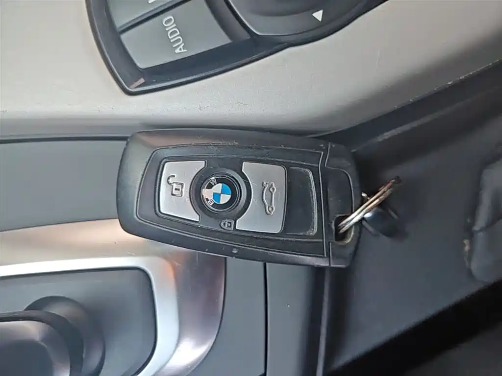 BMW 1 Series 2015 — фото 9