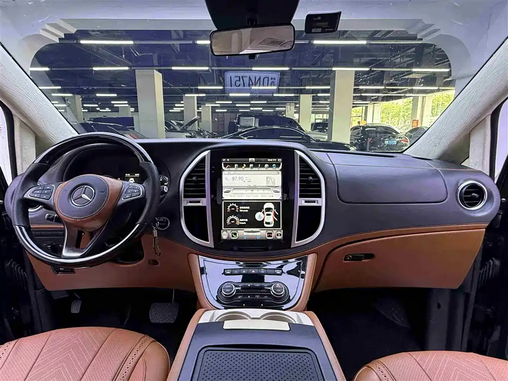 Mercedes-Benz Vito 2019 — фото 13
