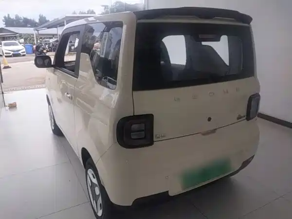 Geely Galaxy Panda 2025