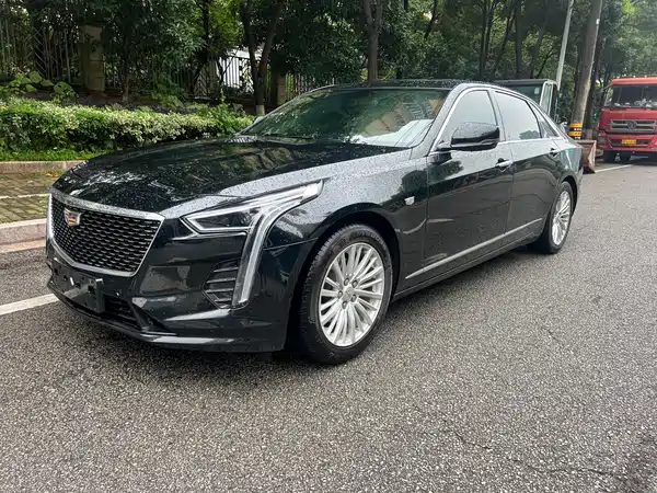 Cadillac CT6 2021