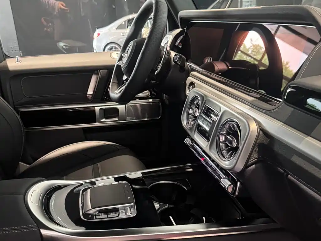 Mercedes-Benz G-Class AMG — фото 9