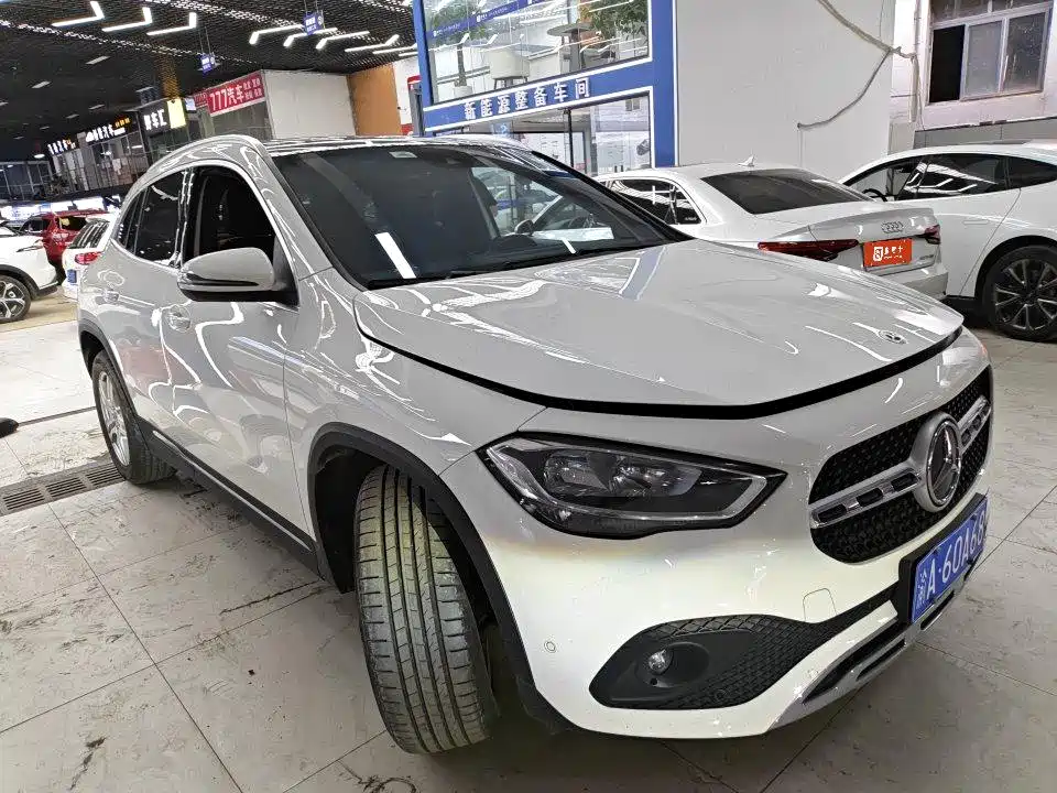 Mercedes-Benz GLA 2022